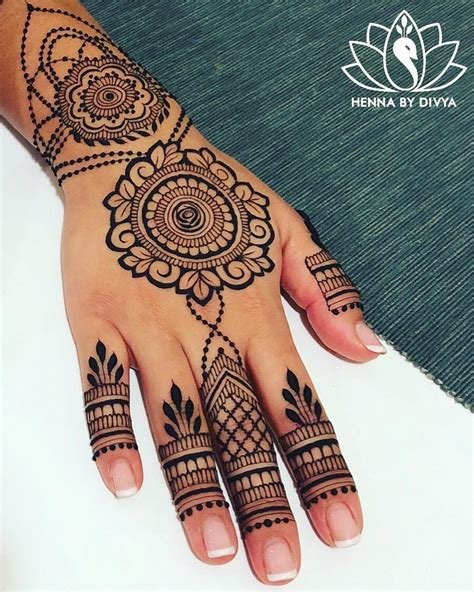 10_Easy and Simple Mehndi Designs for Hands Photos 2021  Fashion LIC