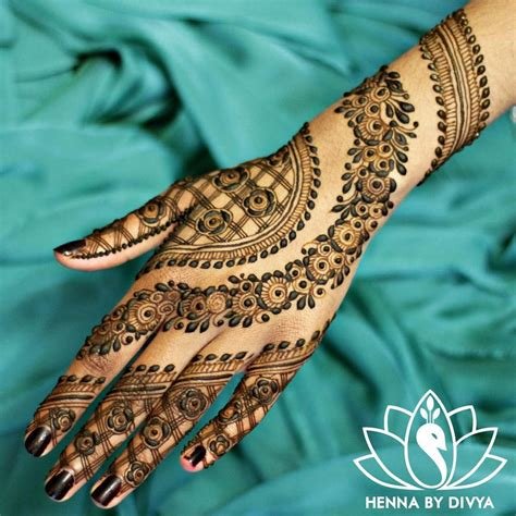 11_Simple Mehndi Design Images 20 Stunning Ideas for Your Next Occasion