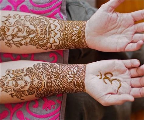 11_10 Peacock Mehndi Designs to Grace Your Hands  Feet in Weddings