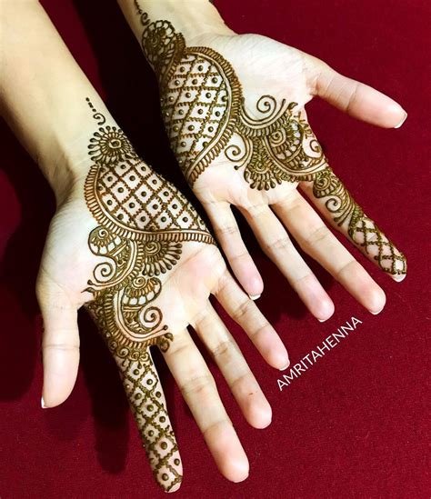 14_15 Beautiful and Easy Mehndi Designs for Leg