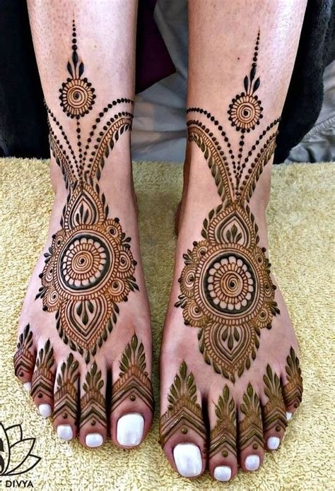 1_Discover more than 74 arabic mehndi design pairo ki best  seveneduvn
