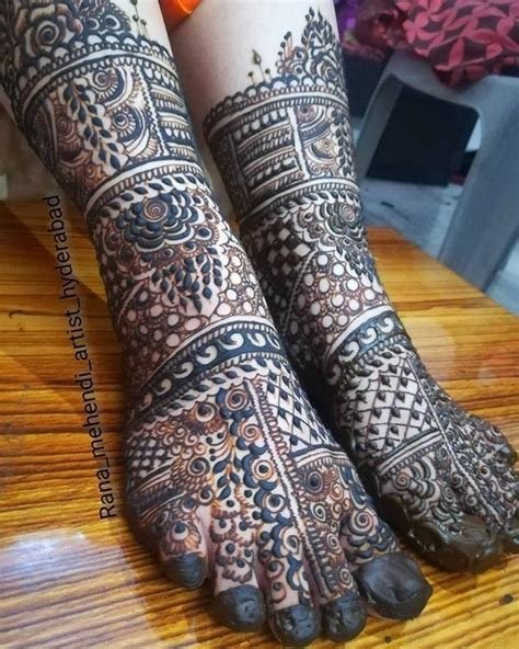 2_25 Simple Full Foot Mehndi Designs 2024 Bridal Dulhan ke Pairon ki