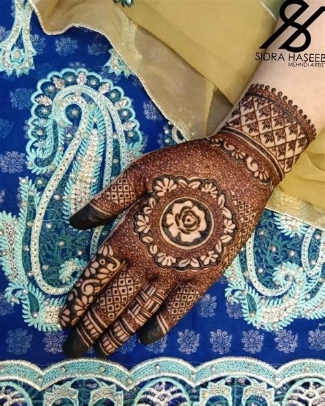 9_Mandala  Gol Tikki Mehndi Designs  Special  Stylish Mehndi Designs