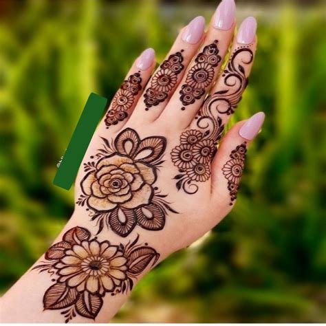 4_30 Stylish Back Hand Mehndi Designs for Ladies  Mehndi  Crayon