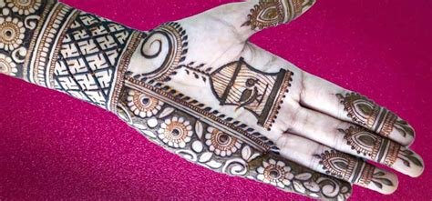 7_Aggregate more than 72 parrot design in mehndi super hot  seveneduvn
