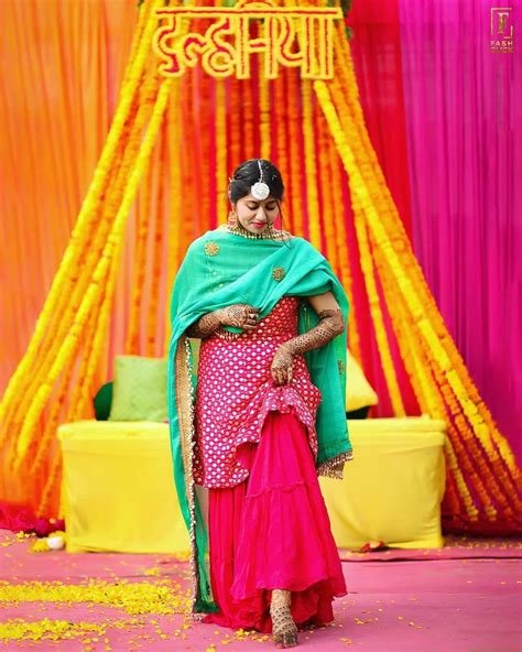 12_Top 25 Best Party Mehndi Design  Party Mehndi Design Party Mehndi