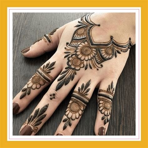 13_Steal The Show With These Gorgeous Mehndi Outfits For Bridesmaids