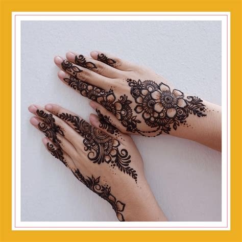 7_35 Mehndi Outfits for Brides to be  Mehndi Dresses that stand out