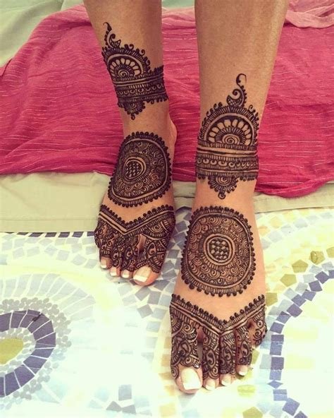 1_20 Best Foot Mehndi Design For Brides  Folder