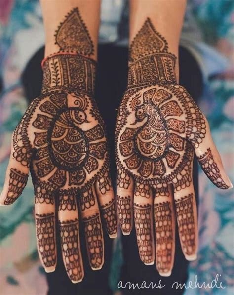 3_29 Remarkable Peacock Mehndi Designs for the Brides of Today