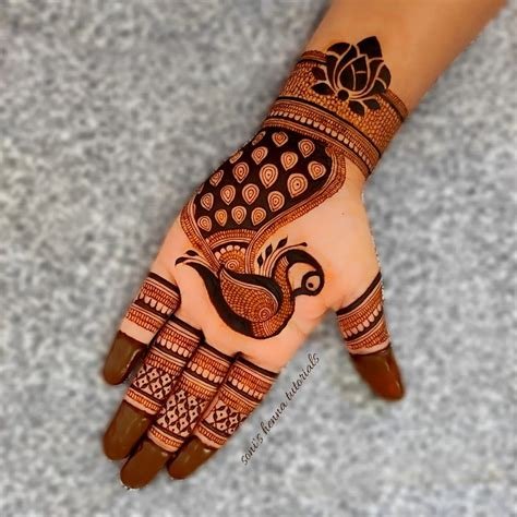 9_New Peacock Mehndi Designs  Simple  Stylish Mehndi Designs 9