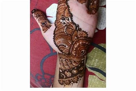 12_S Name Mehndi Design  Mesmerizing punjabi mehendi designs to adorn