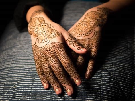 9_70 Easy Punjabi Mehndi Designs 2020 for Girls  FashionGlint