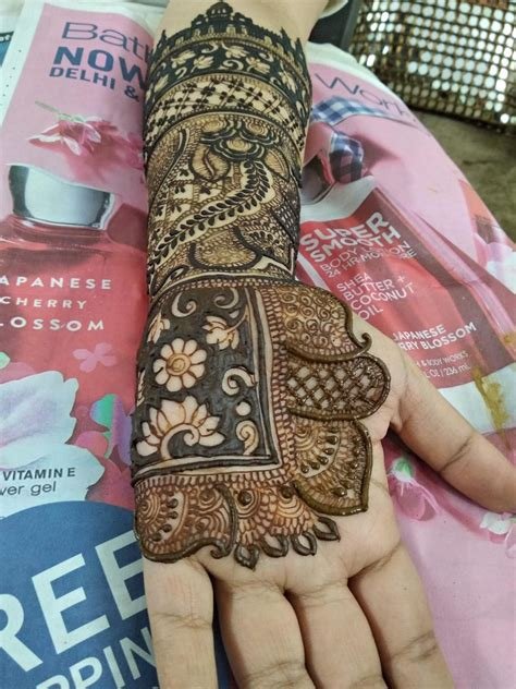 13_Rahul Mehendi Artist Bridal Mehndi Artist in Dwarka Delhi  WeddingZ