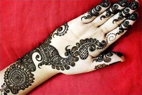 7_Inspiring Black Mehndi Designs Ideas and Collection