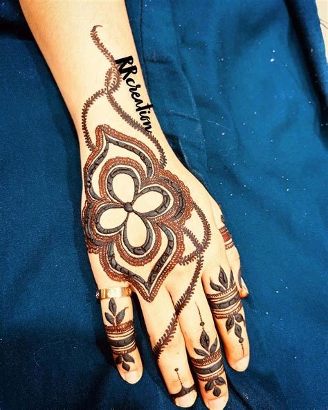 13_Top 10 Fabulous and Easy Black and Red Mehendi designs