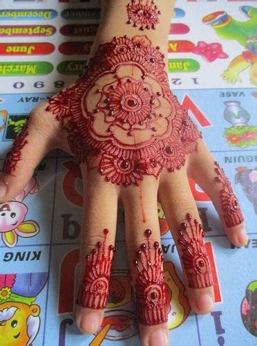 6_9 Modern and Attractive Red Cone Mehndi Designs  Styles At Life