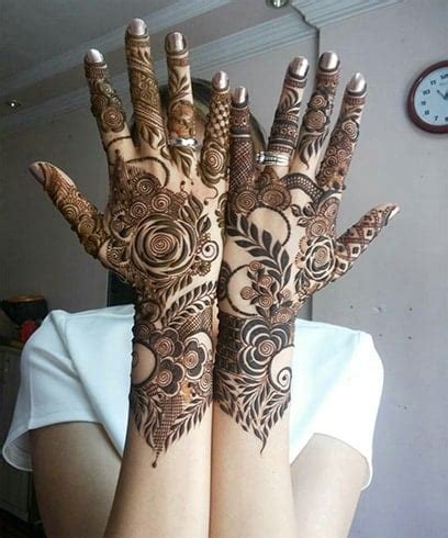 9_31 Unique And Beautiful Rose Mehndi Designs For DDay