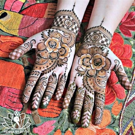 12_12 Rose Design Mehndi Ideas for the Bride and Her Besties