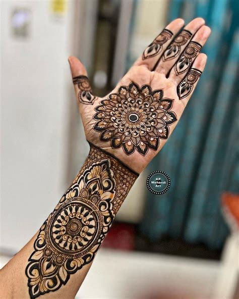 15_Round Mehndi Designs 55 Easy Circle Shape Mehandi Design for Brides