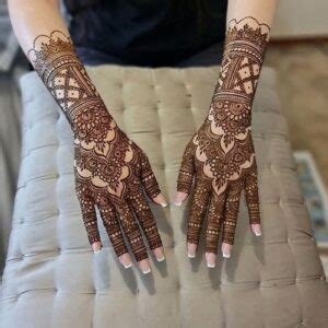 13_40 Royal Back Hand Mehndi Design 2023 With Pictures  Glow and Glam