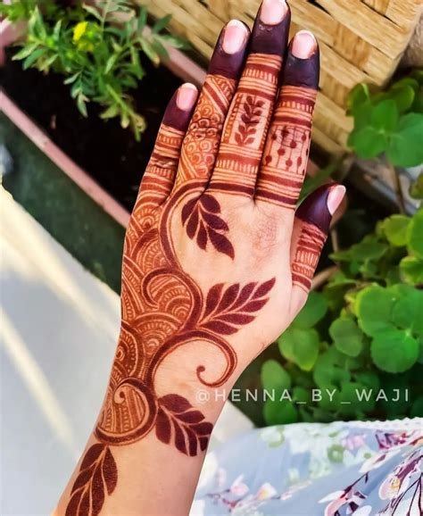 14_55 Half Hand Mehndi Design Ideas For The Wedding Season  Wedbook