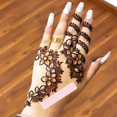 13_Royal Instagram Khafif Mehndi Design 2023  Mehndi design