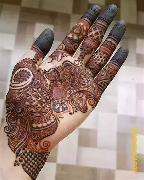 5_61 Best Royal Mehndi Designs For Front Hand And Back Hand  Fabbon