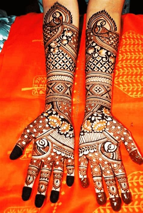 12_Maha Shivratri Simple Mehndi Designs 2024 Shivlinga Mahadev Name