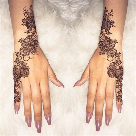 13_145 Easy Mehndi Designs For Beginners With Photos  Fabbon