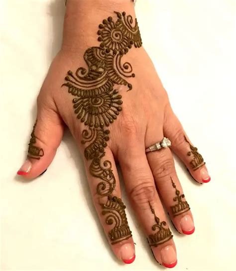 10_30 Stylish Back Hand Mehndi Designs for Ladies  Mehndi  Crayon