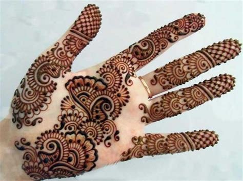 13_Easy and Simple Mehndi Designs for Hands Photos 2025