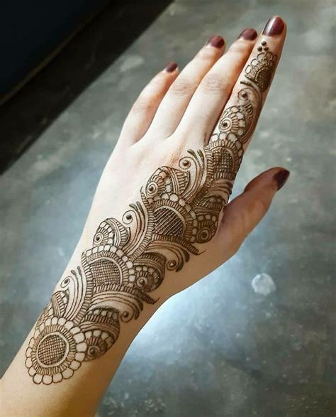 10_TOP 10 Easy  Simple Mehandi Designs for Girls to try in 2020