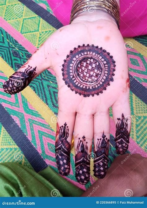 3_200 Latest Mehndi Designs Ideas  Latest Bridal Mehndi Designs