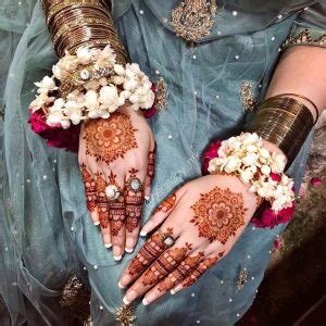 7_25  Mandala Mehndi Designs For Every Type of Bride