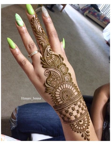 11_Simple and Stylish Mehndi Designs 2022 with videos for Every function