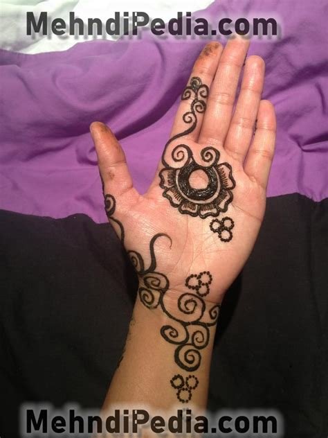 2_70 Simple Mehndi Designs For Hands  Body Art Guru