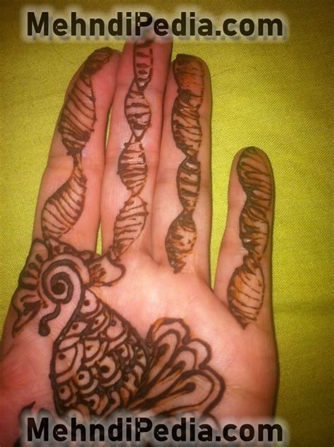 3_Simple Mehndi Design Images 20 Stunning Ideas for Your Next Occasion