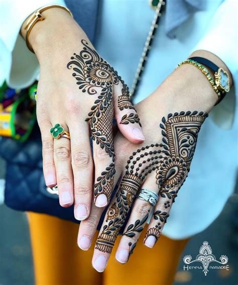 15_70 Gorgeous Back Hand Mehndi Designs That Stole Our Hearts  Pyaari