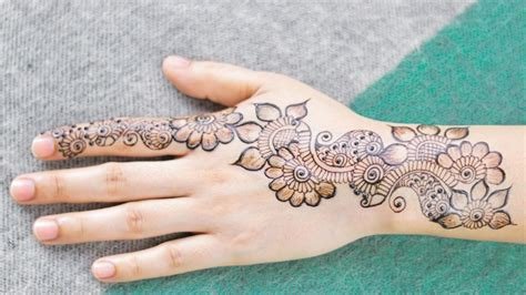 4_Top 400 Simple And Easy Mehndi Designs 2021  Henna Designs