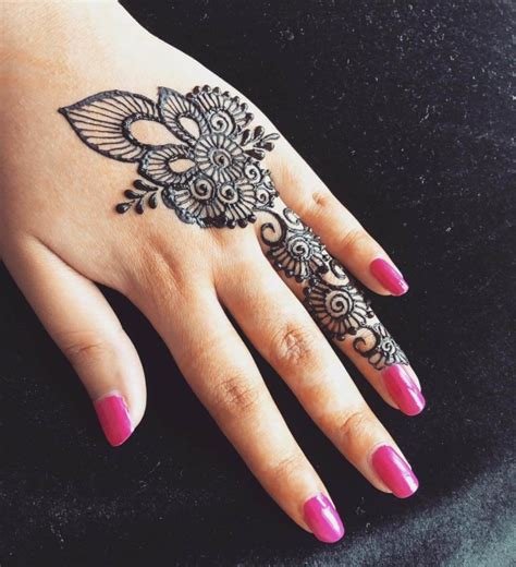 7_50 Simple One Finger Mehndi Designs  K4 Fashion