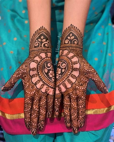 6_Simple Mehndi Designs for Left Hand Palm by Henna Artists
