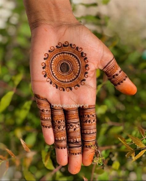 4_50 Gorgeous And Simple Henna Designs For The Minimalist Mehndi