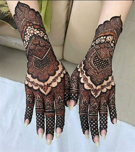 1_Latest  Simple Bridal Mehndi Designs 2023 Images Download