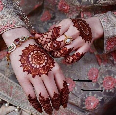 1_Arabic Mehndi Designs 89 Simple  Easy Arabic Design 2021