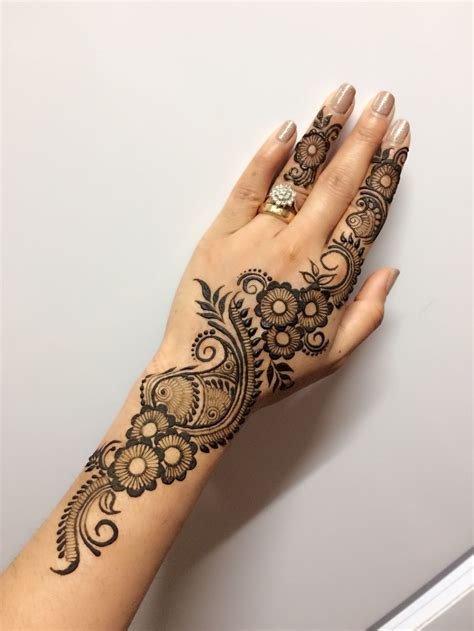 8_60 Pakistani Arabic Mehndi Design Ideas  Simple Designs