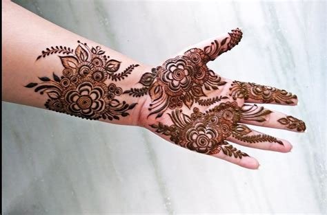 9_Front Hand Arabic Mehndi Designs for Stylish Girls Women Simple  Easy