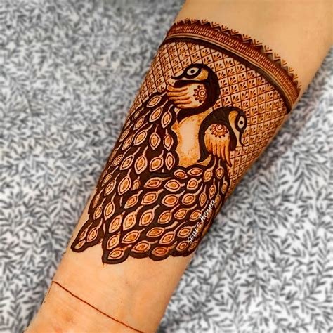 14_7 Peacock Mehndi Designs Thatll Surely Make You Hawt