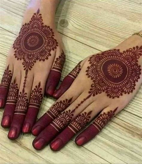 5_50 Beautiful and Easy Henna Mehndi Designs for every occasion