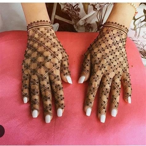 14_Aggregate more than 76 royal mehndi design simple  seveneduvn